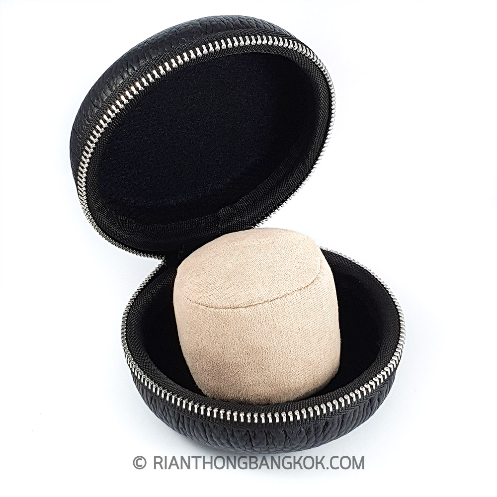 Watches Travel Case - กล่องเก็บนาฬิกาหนังสำหรับเดินทาง Watches Travel Case - กล่องเก็บนาฬิกาหนังสำหรับเดินทาง