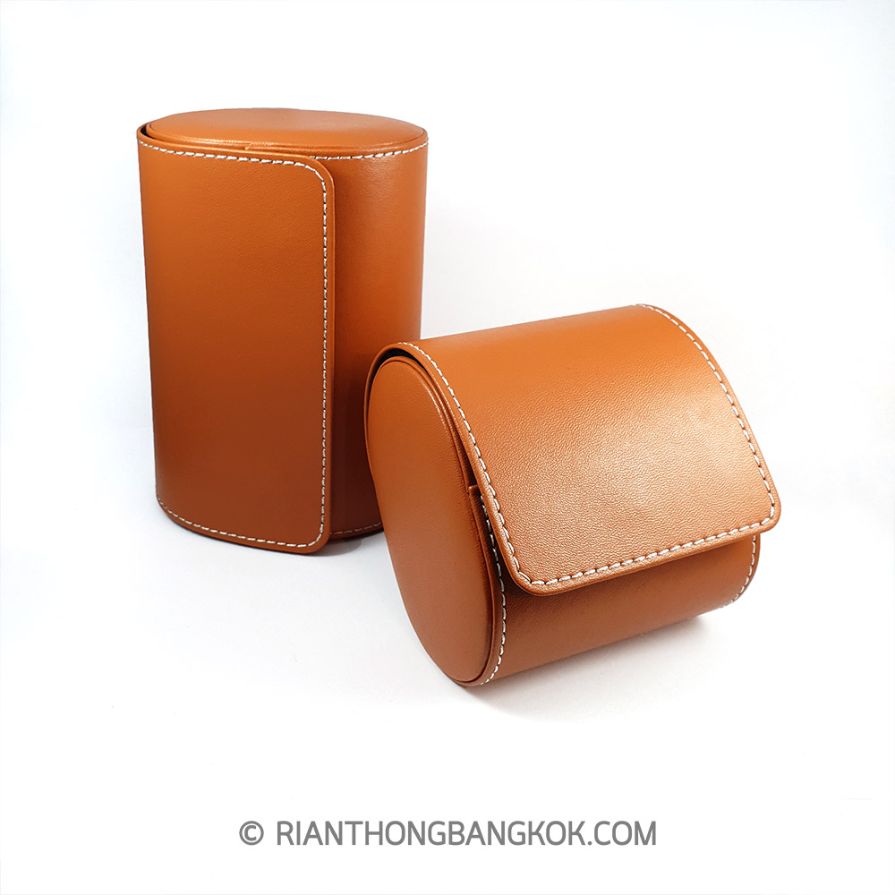 Watches Travel Case - กล่องเก็บนาฬิกาหนังสำหรับเดินทาง Watches Travel Case - กล่องเก็บนาฬิกาหนังสำหรับเดินทาง