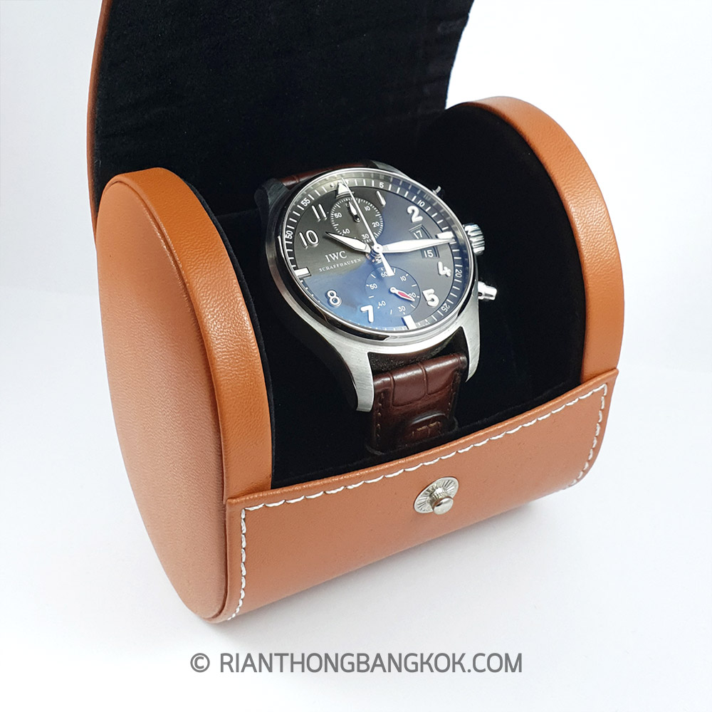 Watches Travel Case - กล่องเก็บนาฬิกาหนังสำหรับเดินทาง Watches Travel Case - กล่องเก็บนาฬิกาหนังสำหรับเดินทาง